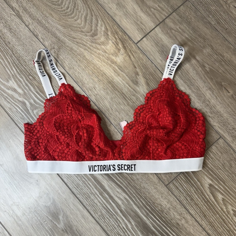 Y2K Victoria's Secret‎ Red Lace Bralette Logo Band Coquette Valentinecore XL